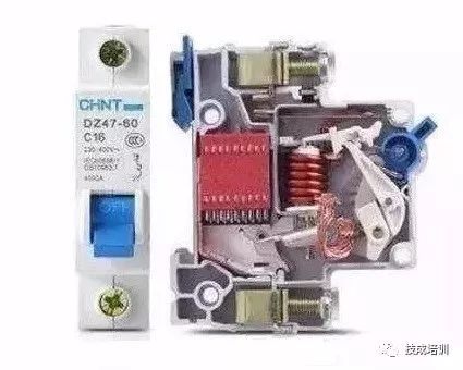 配電柜內部結構分析，一篇文章就足夠了！
